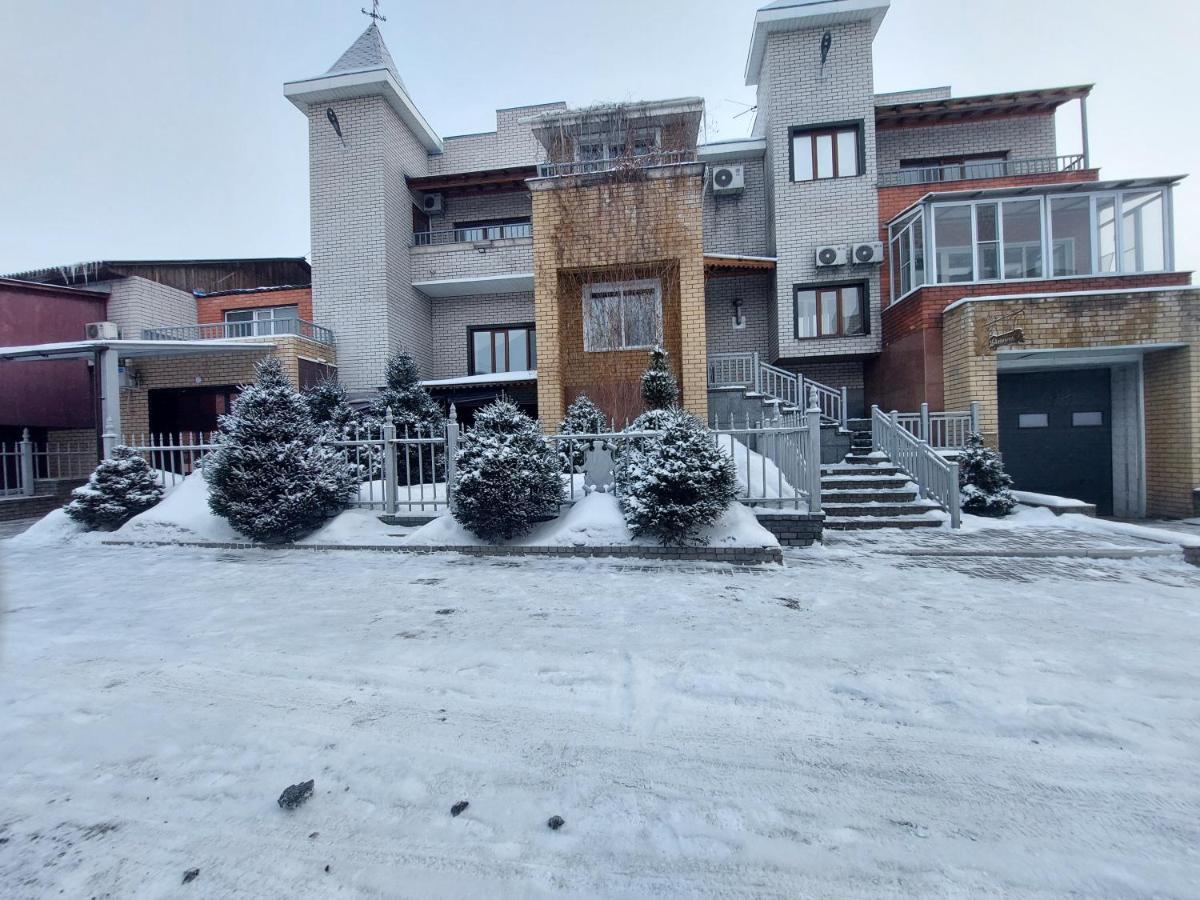 Turan Semey Grand Hotel Exterior foto